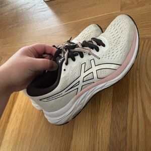 ASICS Women's Athletic Shoes - Cream and Pink